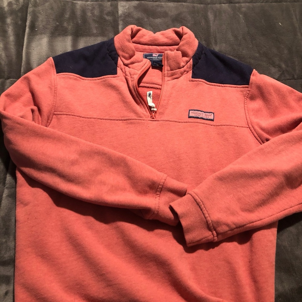 Vineyard vines 1/4 zip. Small